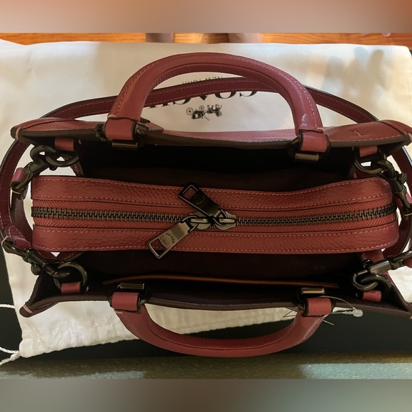 ❌SOLD❌ NWT Limited Edition Coach Rogue 25 - Picture 7 of 12